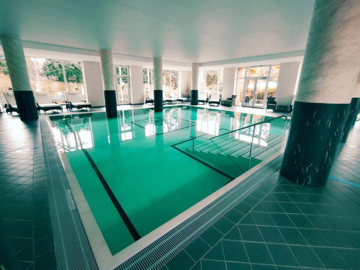 The Lakeside - Burghotel Zu Strausberg Extérieur photo
