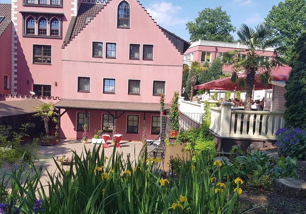 The Lakeside - Burghotel Zu Strausberg Extérieur photo