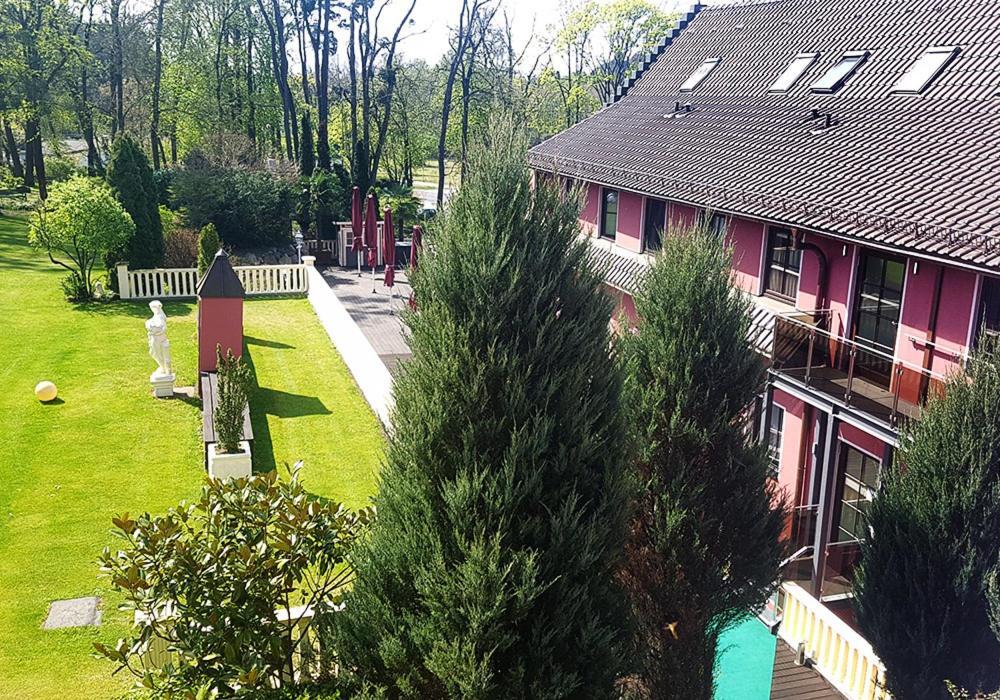 The Lakeside - Burghotel Zu Strausberg Extérieur photo