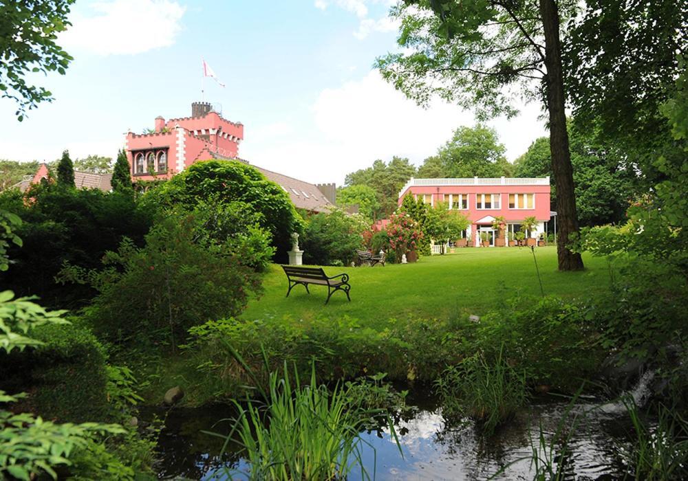The Lakeside - Burghotel Zu Strausberg Extérieur photo